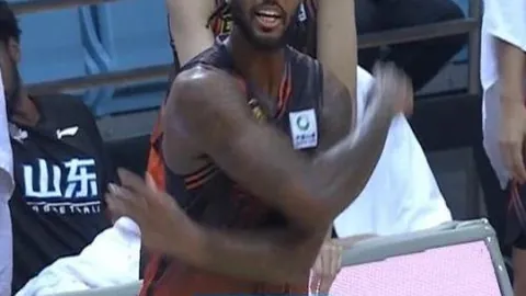 “德瑞香港与多特合作，共创青少年足球培训计划”